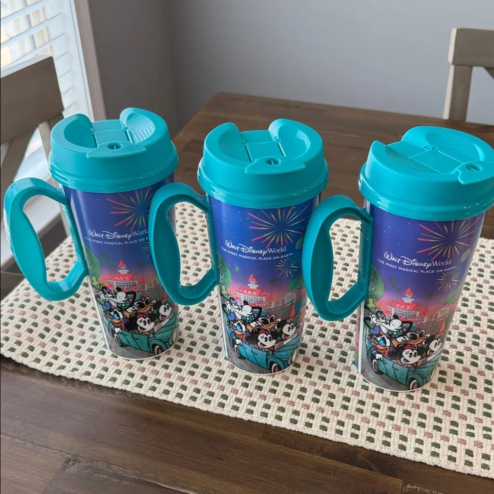 Disney Resort Cups - Picture 1 of 7